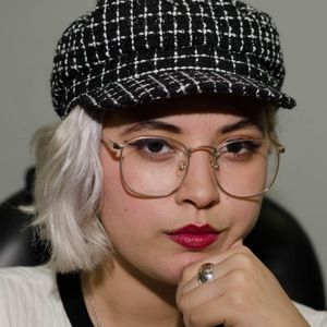 Meet your Posher, Angela